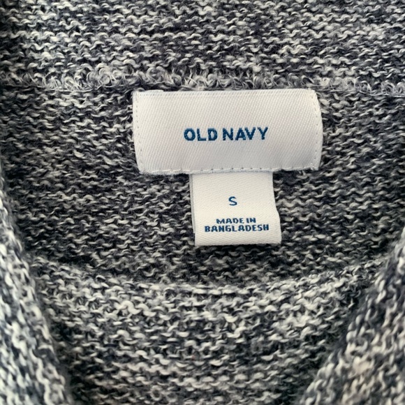 turtleneck sweater - Picture 2 of 3